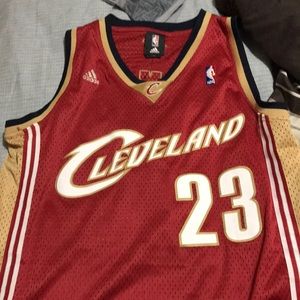 stitched lebron jersey